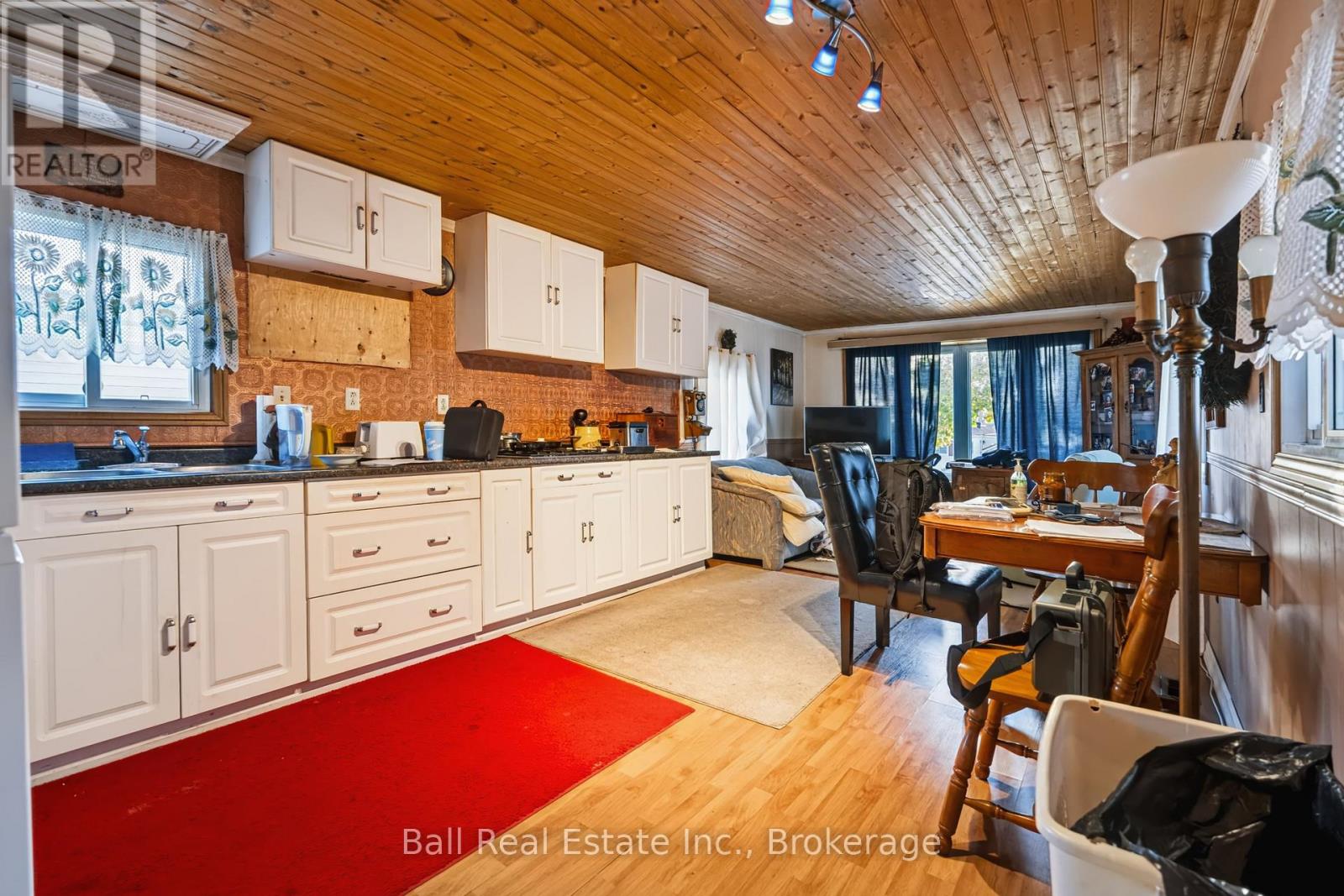 15 McGregor Central Drive, Otonabee-South Monaghan, ON photo 7