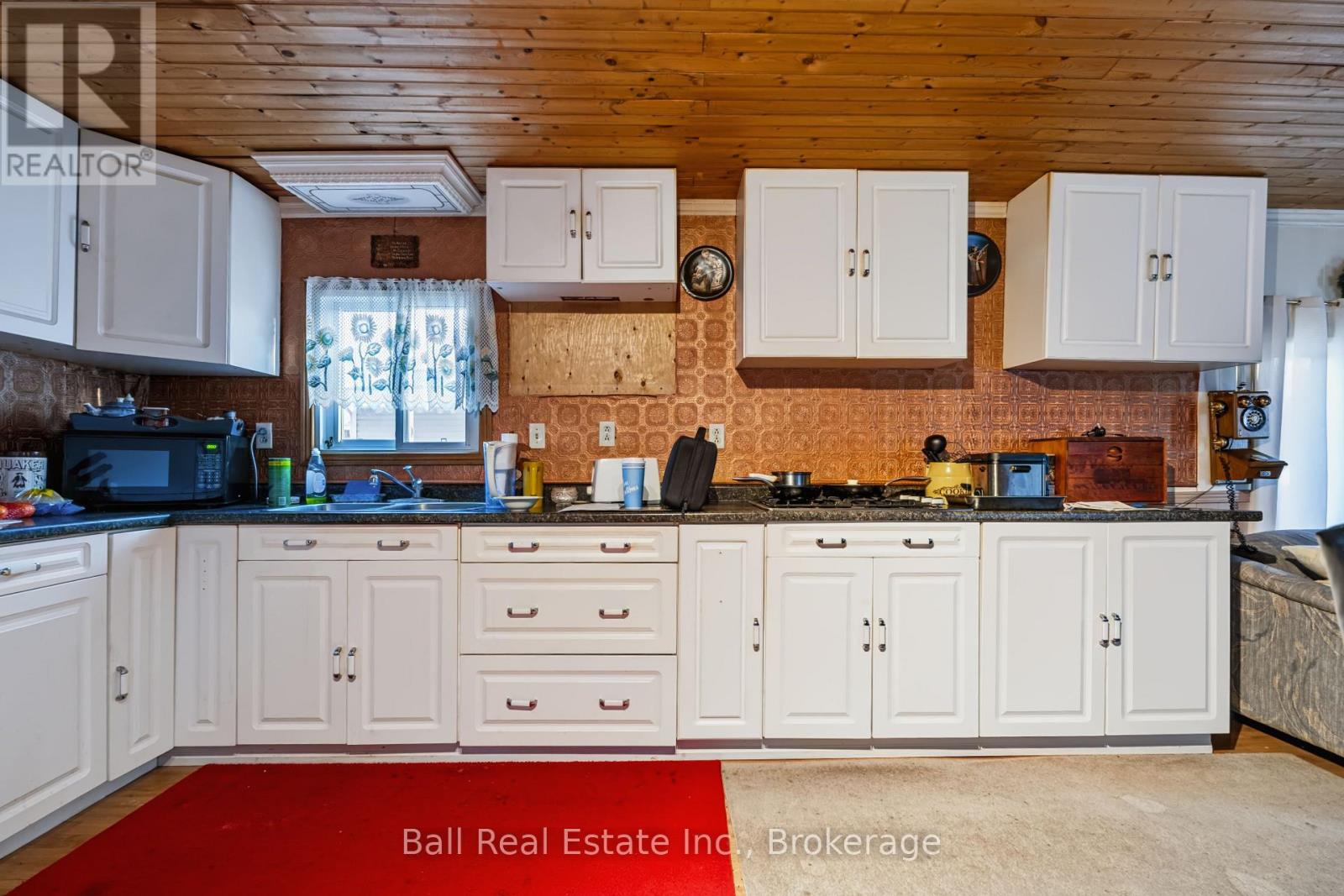 15 McGregor Central Drive, Otonabee-South Monaghan, ON photo 8