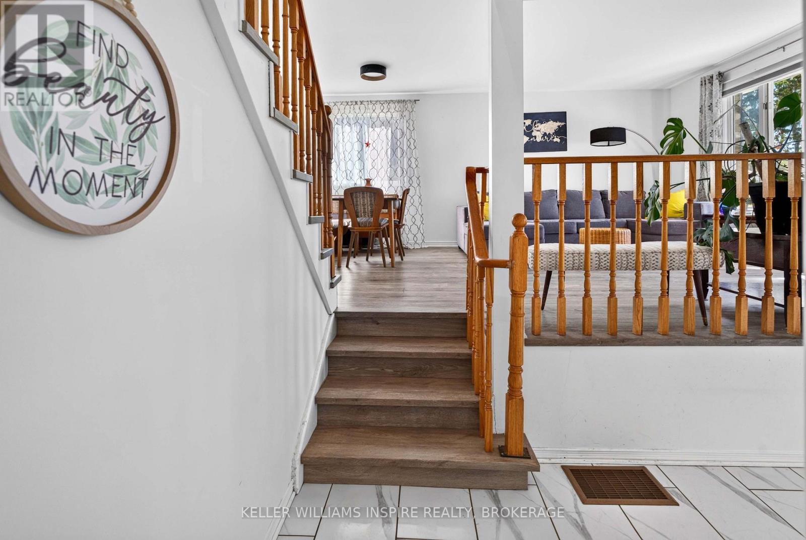 896 MONA DRIVE - Image 9