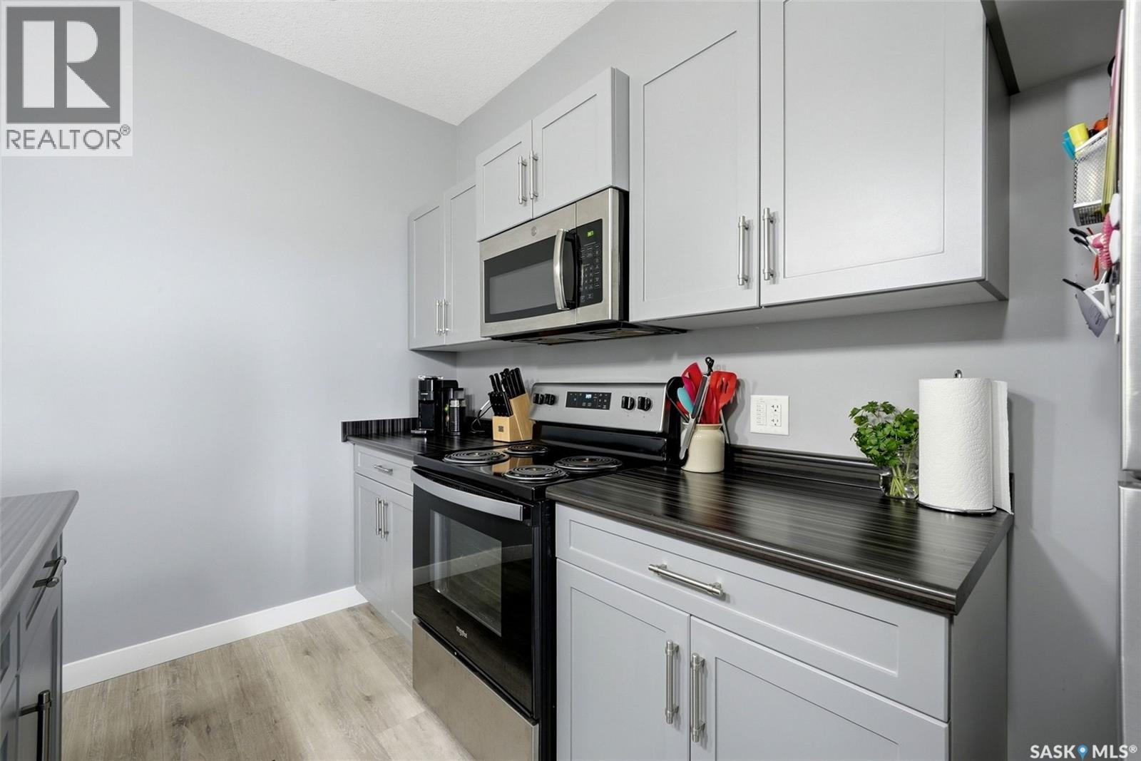 6 3960 7th AVENUE E, Regina — photo 9