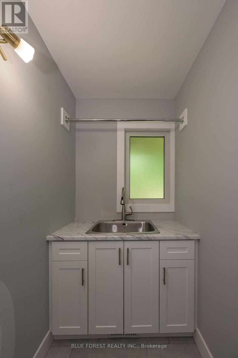 966 GLENBANNER ROAD - Image 24