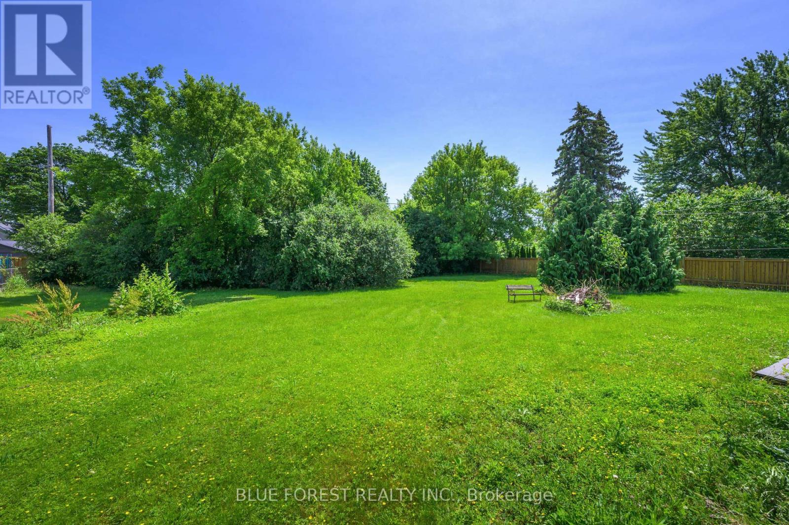 966 GLENBANNER ROAD - Image 36