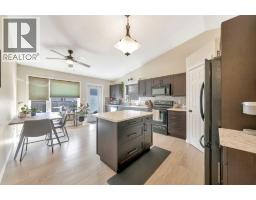 3pc Bathroom - 7207 39a Street, Lloydminster, AB T9V3M3 Photo 8