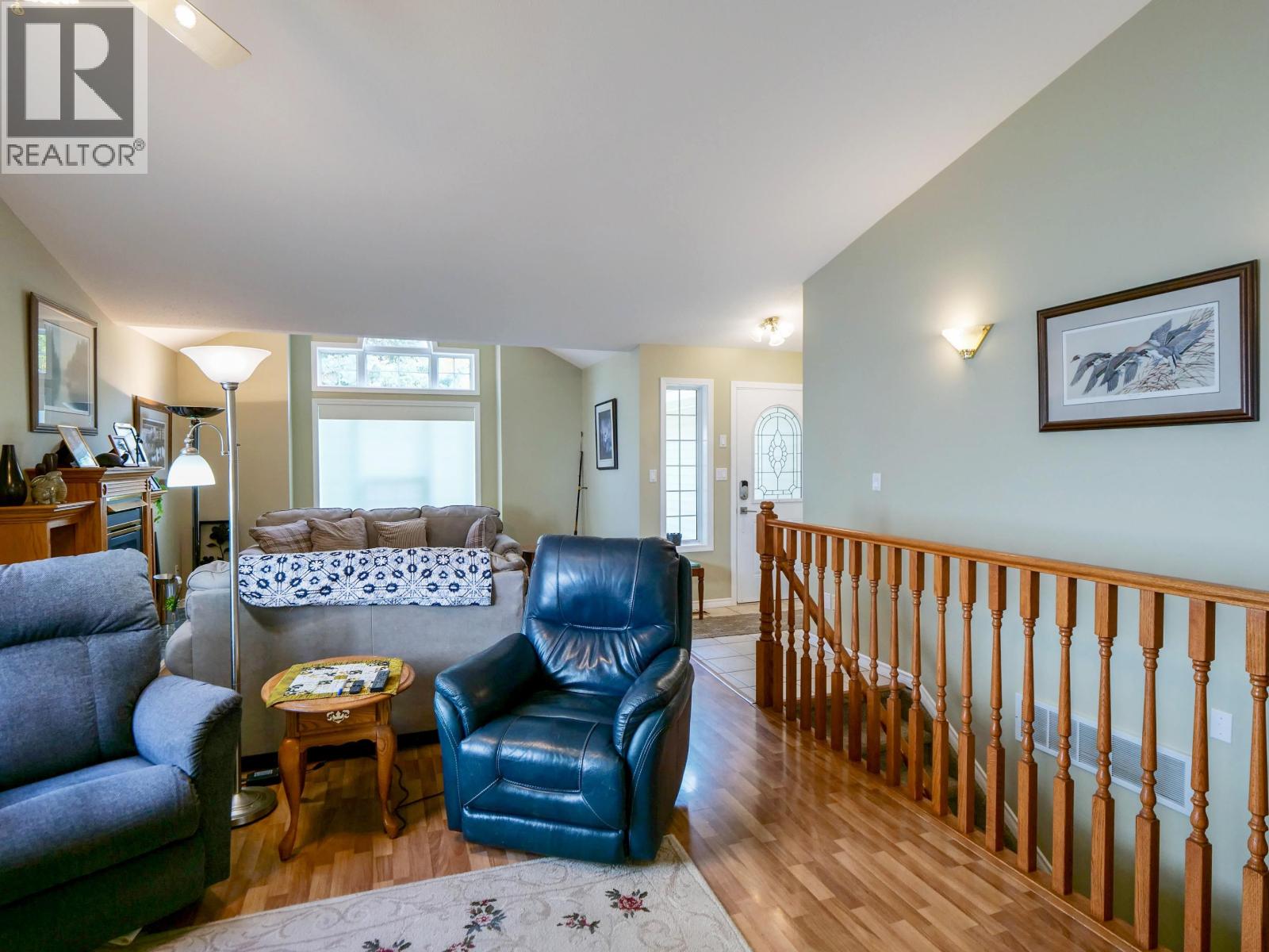 531 DAWSON STREET - 5