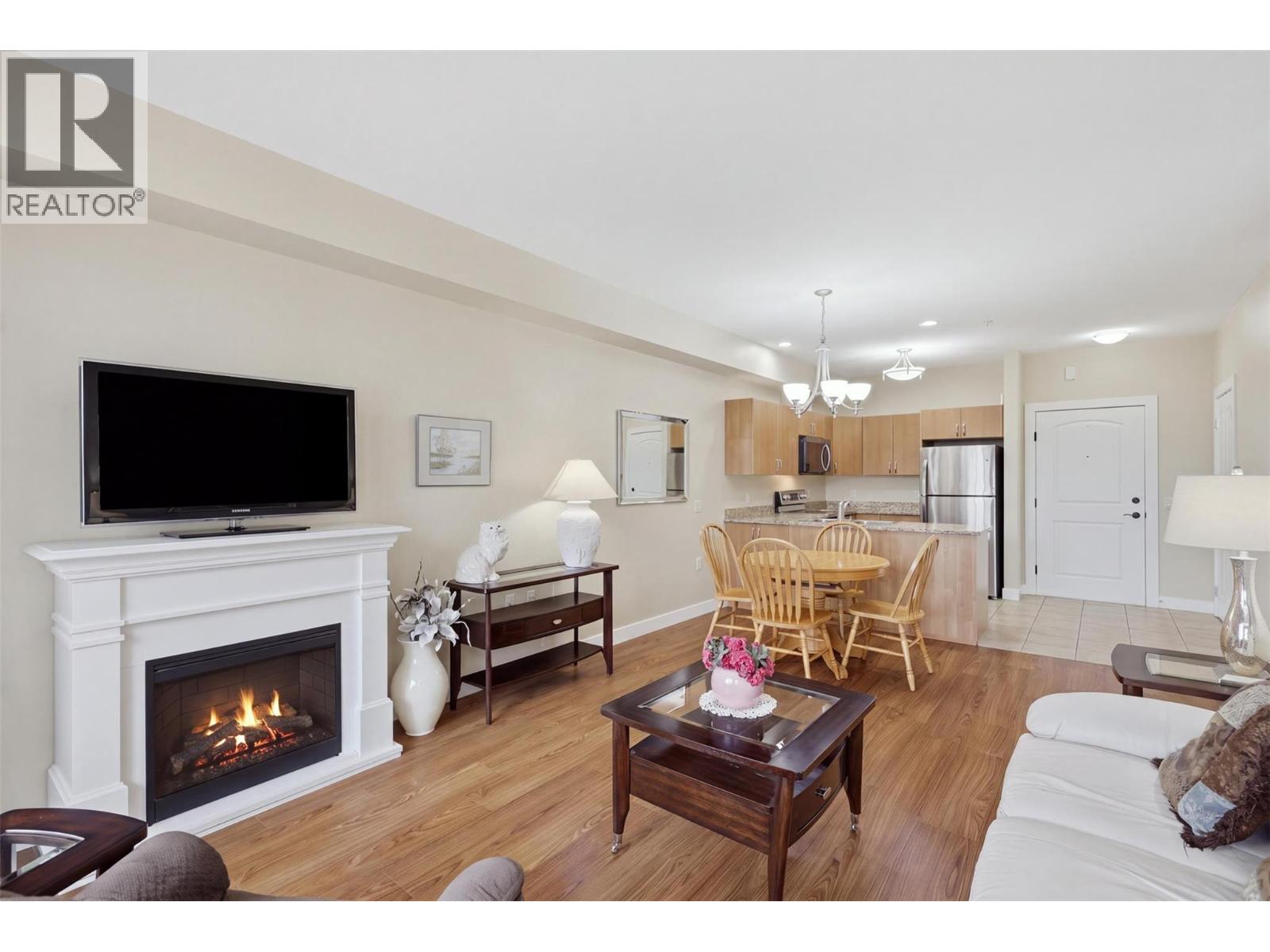 #301 760 MAYFAIR Street - 12