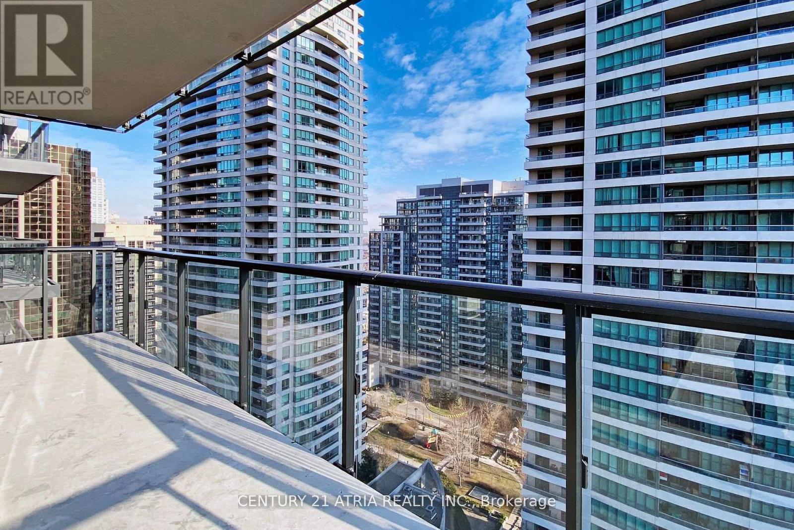 4955 Yonge Street — photo 36
