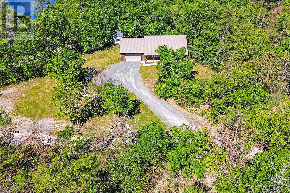 15 REDPATH LANE - 34