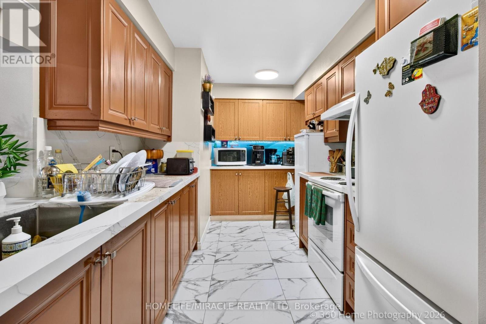 441- 18 Mondeo Drive, Toronto, ON photo 16