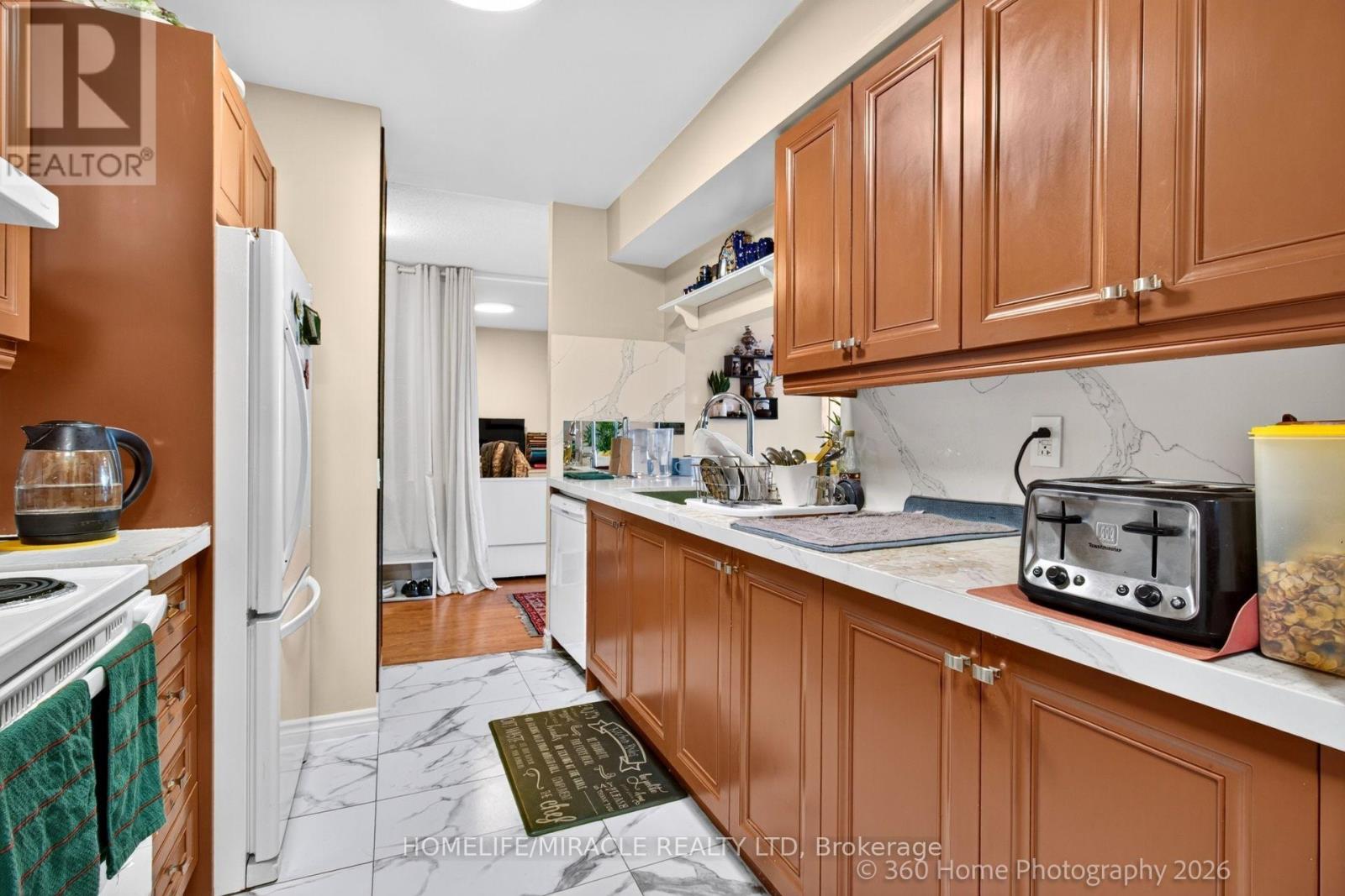 441- 18 Mondeo Drive, Toronto, ON photo 19