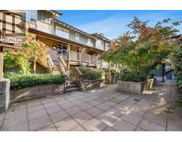 102 1174 Wingtip Place, Squamish, BC V8B0N4 Photo 17