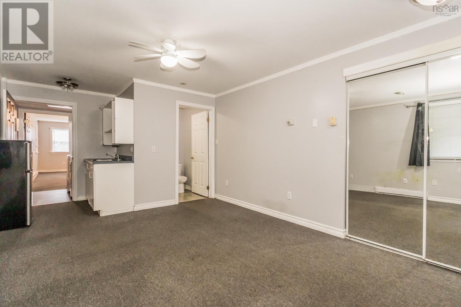 11 Robie Tufts Drive - 26