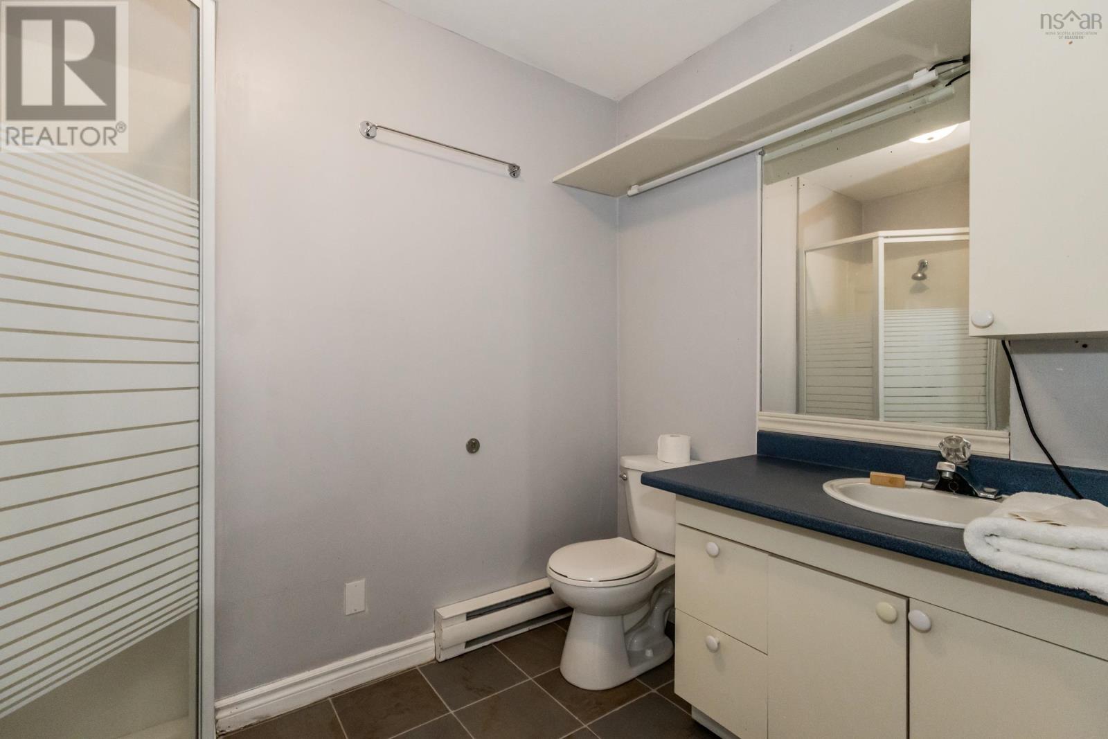 11 Robie Tufts Drive - Image 28