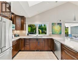 1160 14th Street, West Vancouver, BC V7T2R7 Photo 8