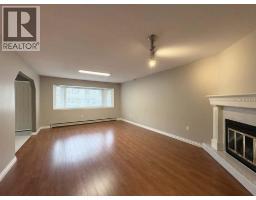 Upper 5225 Canada Way, Burnaby, BC V5E3N4 Photo 11