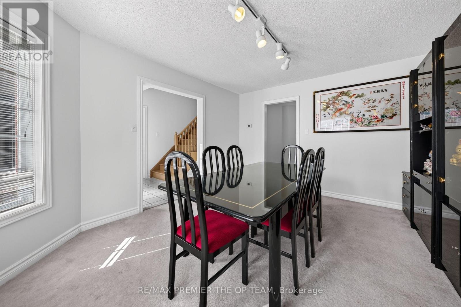 151 Stellick Avenue, Newmarket, ON photo 10