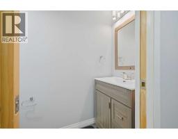 124 Everridge Gardens SW - photo 23