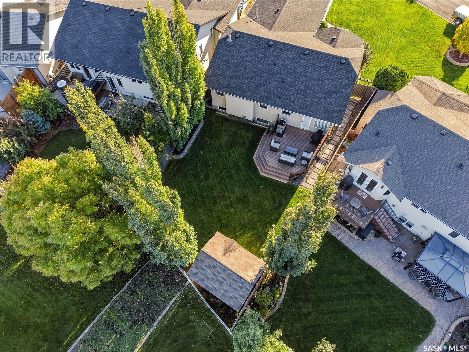 130 Kutz CRESCENT - Image 55