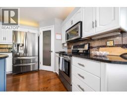 Storage - 3023 Cottonwood Way Sw, Medicine Hat, AB T1B4J6 Photo 9