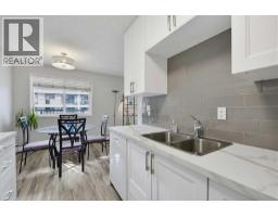 4pc Bathroom - 201, 617 56 Avenue Sw, Calgary, AB T2V0G9 Photo 6