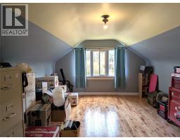 2066 Caughlin Road, Fruitvale, BC V0G1L1 Photo 37