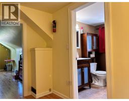 2066 Caughlin Road, Fruitvale, BC V0G1L1 Photo 27