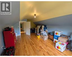 2066 Caughlin Road, Fruitvale, BC V0G1L1 Photo 40