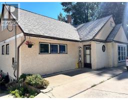 2066 Caughlin Road, Fruitvale, BC V0G1L1 Photo 67