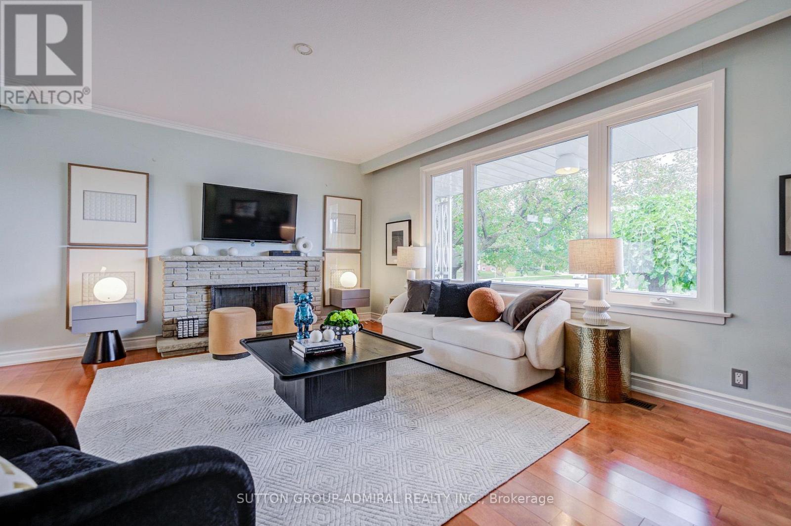 193 The Westway, Toronto, ON photo 3