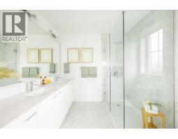 Th6 3450 Whittier Ave, Saanich, BC V8Z3R2 Photo 15