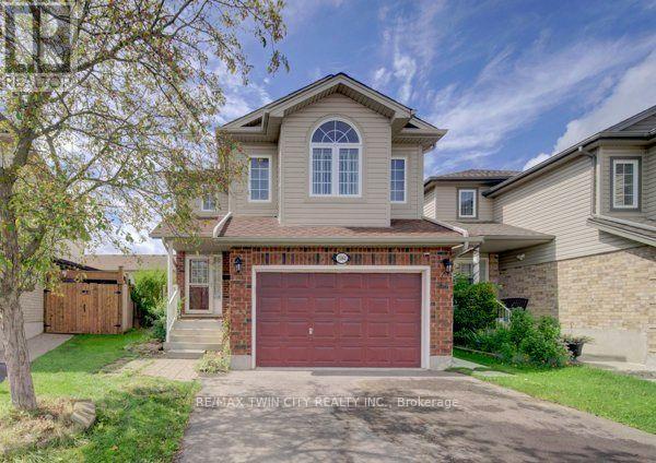 1064 COPPER LEAF CRESCENT - 1