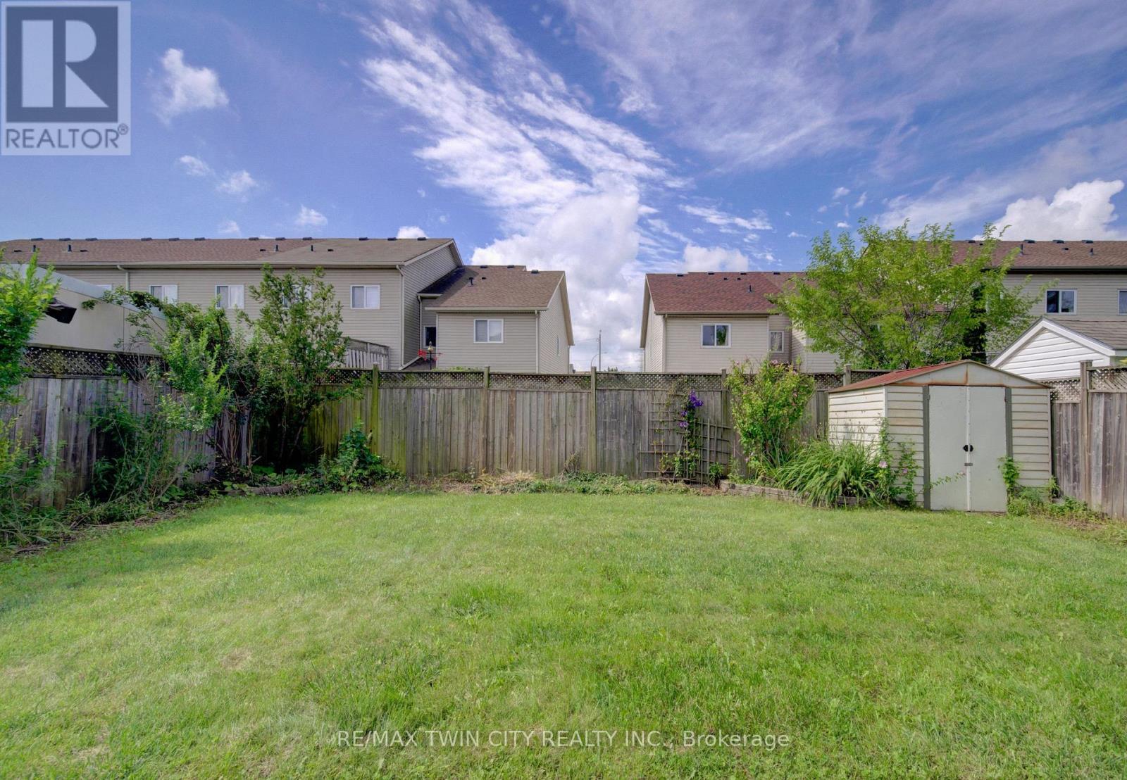 1064 Copper Leaf Crescent, Kitchener, ON photo 43