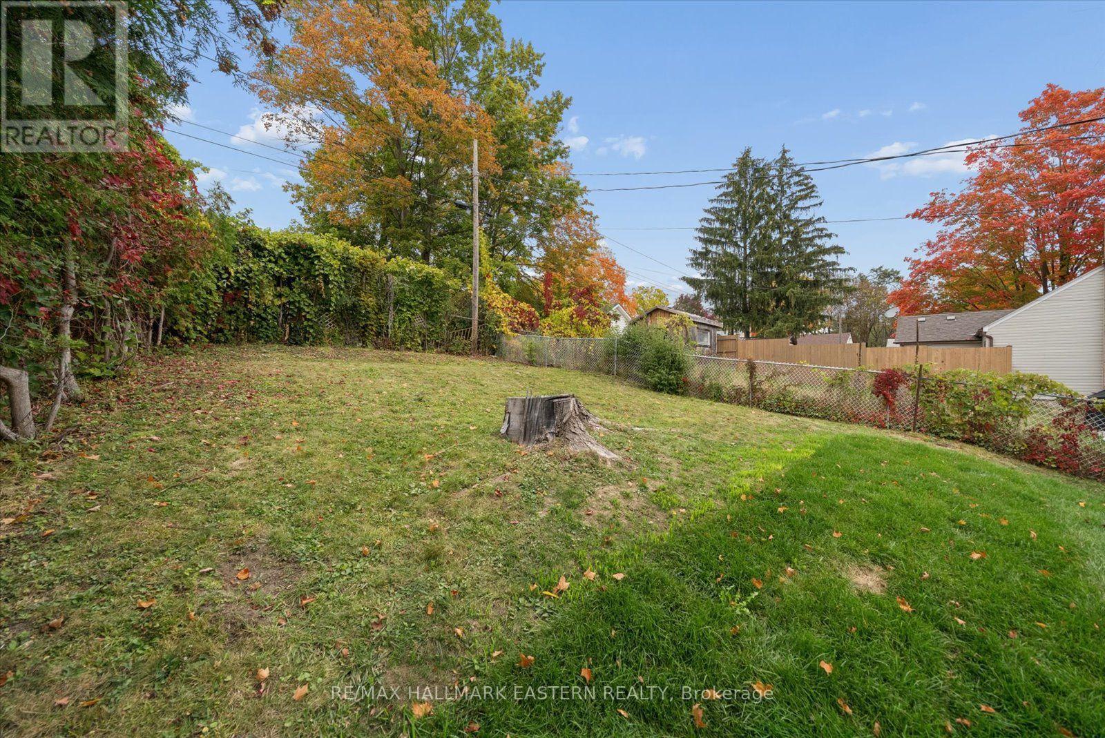 482 Wellington Street West, Peterborough, ON photo 23