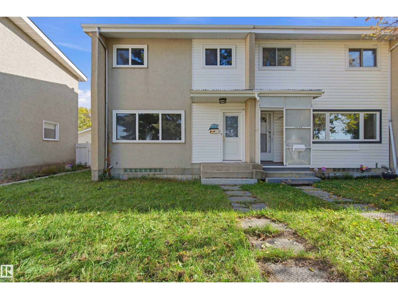 13223 85 ST NW - 2