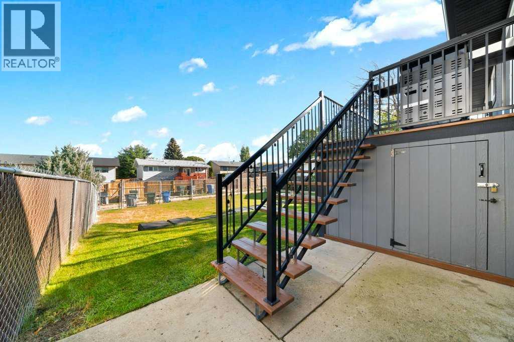 190 Sprague Way SE - 32
