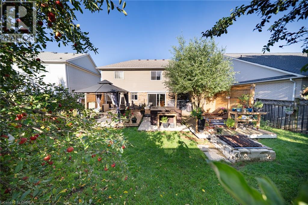 51 Webb Avenue — photo 42