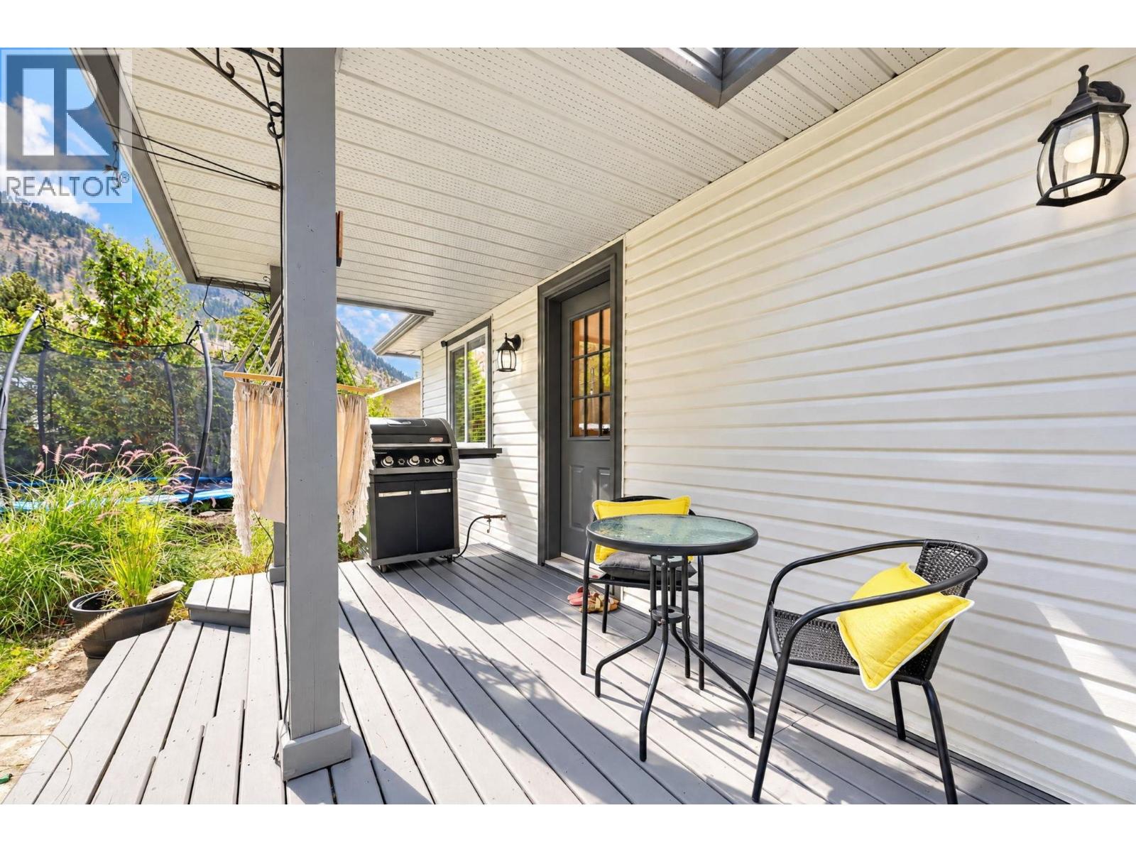 5290 Clarence Road, Peachland