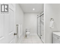 208 Clarke, Amherstburg, ON N9V0G6 Photo 38