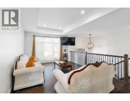 Living room - 208 Clarke, Amherstburg, ON N9V0G6 Photo 8