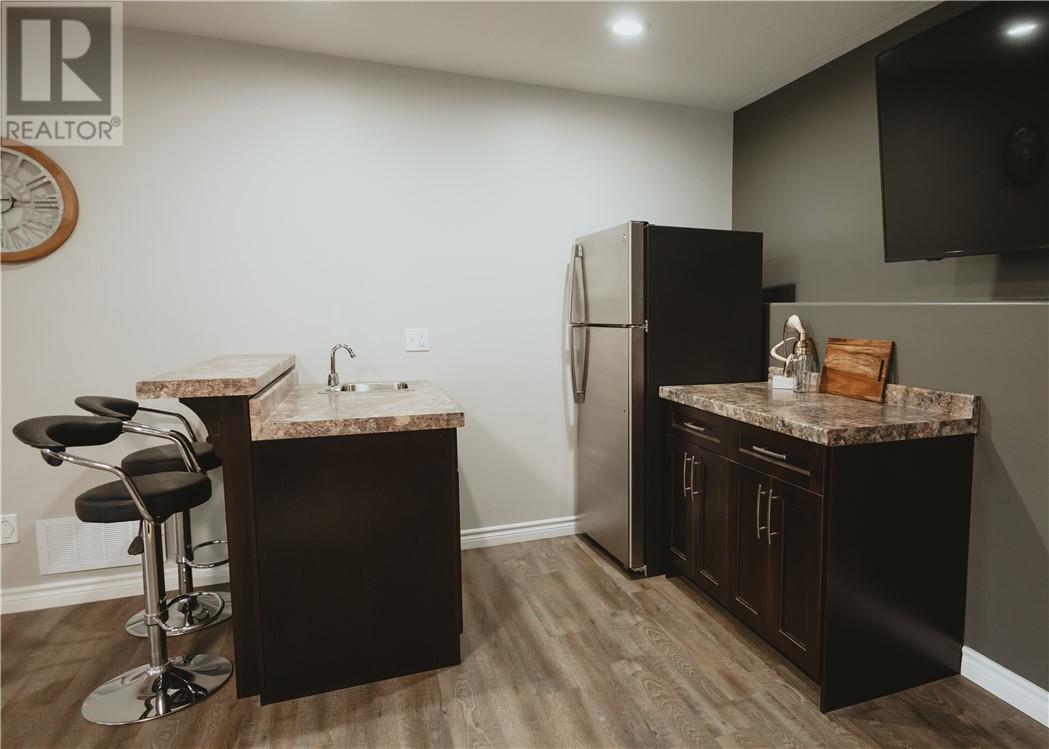 204 Racicot Drive — photo 31