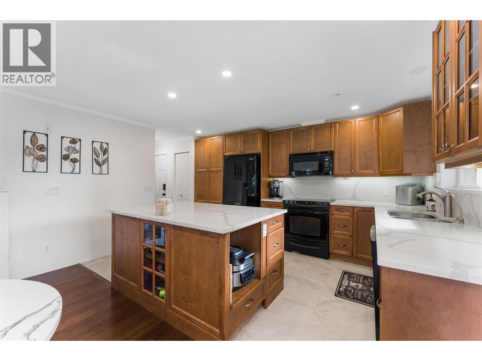 102 1950 Durnin Road, Kelowna