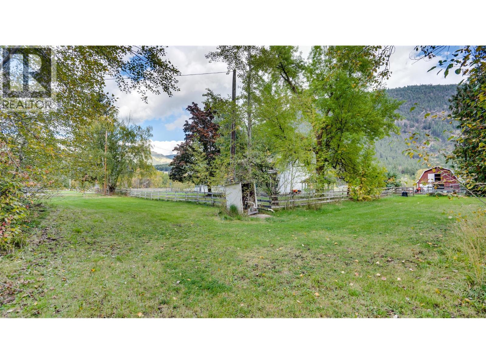  3545 Shaw Road, Falkland - Image 1