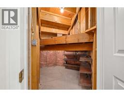 107 Tararidge Close NE - photo 31