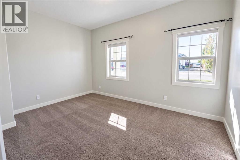 608 10 Avenue W - Image 12