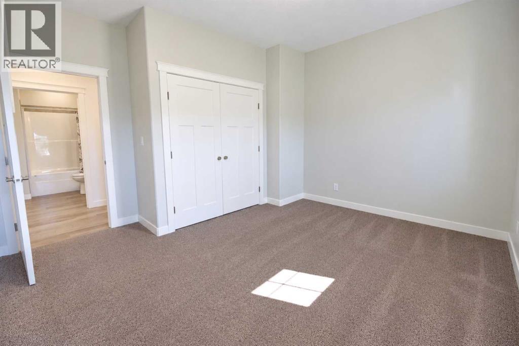 608 10 Avenue W - Image 13