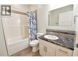 608 10 Avenue W, Barnwell, AB T0K0B0 Photo 14