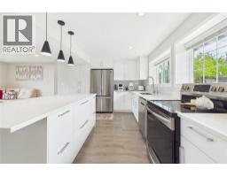 610 Ziprick Road, Kelowna, BC V1X5R5 Photo 27