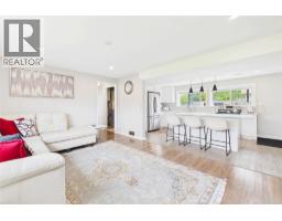 610 Ziprick Road, Kelowna, BC V1X5R5 Photo 32