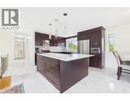 3pc Bathroom - 610 Ziprick Road, Kelowna, BC V1X5R5 Photo 8