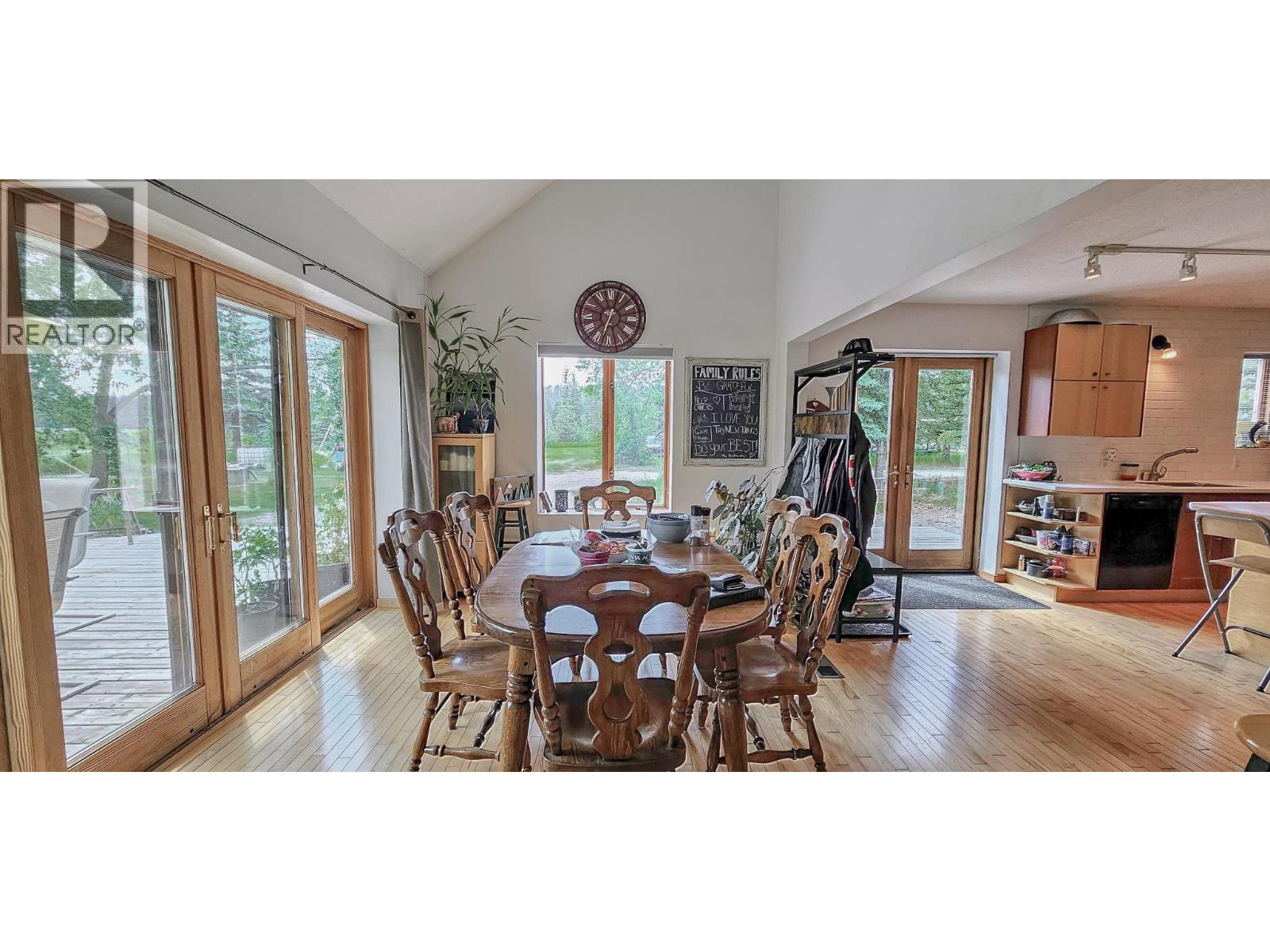 3560 Island Pond Road - Image 17