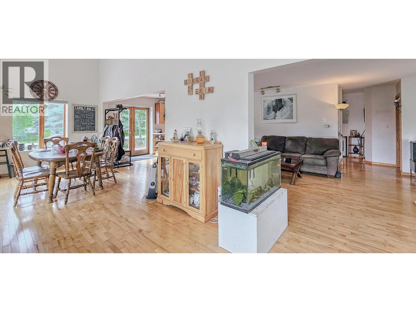 3560 Island Pond Road - Image 19